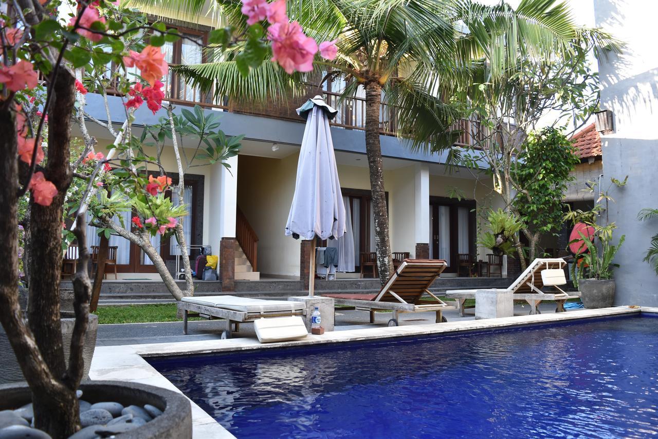 Dabumito Guest House Canggu  Bagian luar foto